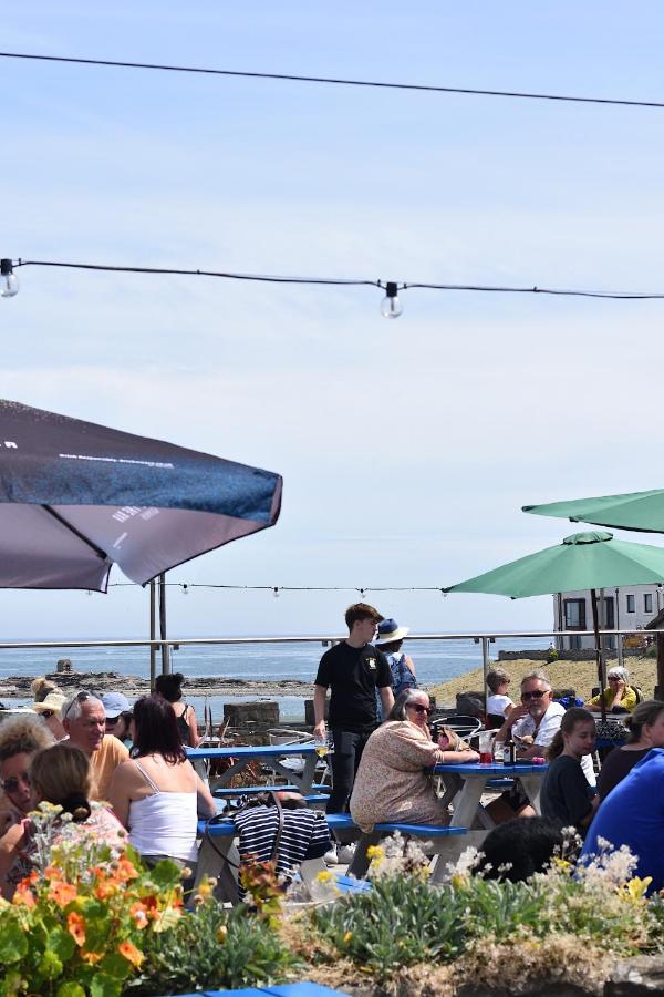 The Olde Ship Inn Seahouses Zewnętrze zdjęcie
