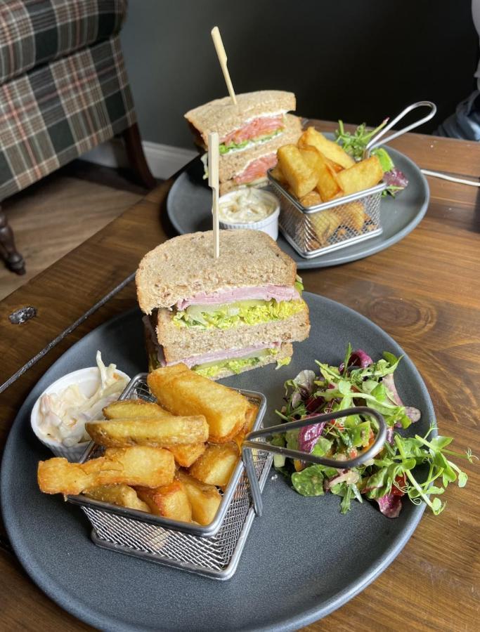 The Olde Ship Inn Seahouses Zewnętrze zdjęcie